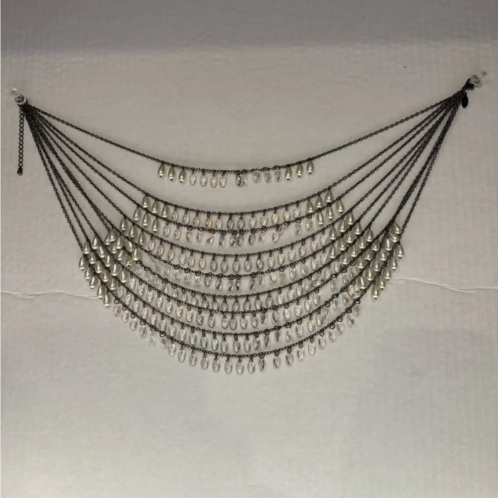 Breathtaking waterfall of silver + white droplet beads. Drapes beautifully. New! - Picture 5 of 6